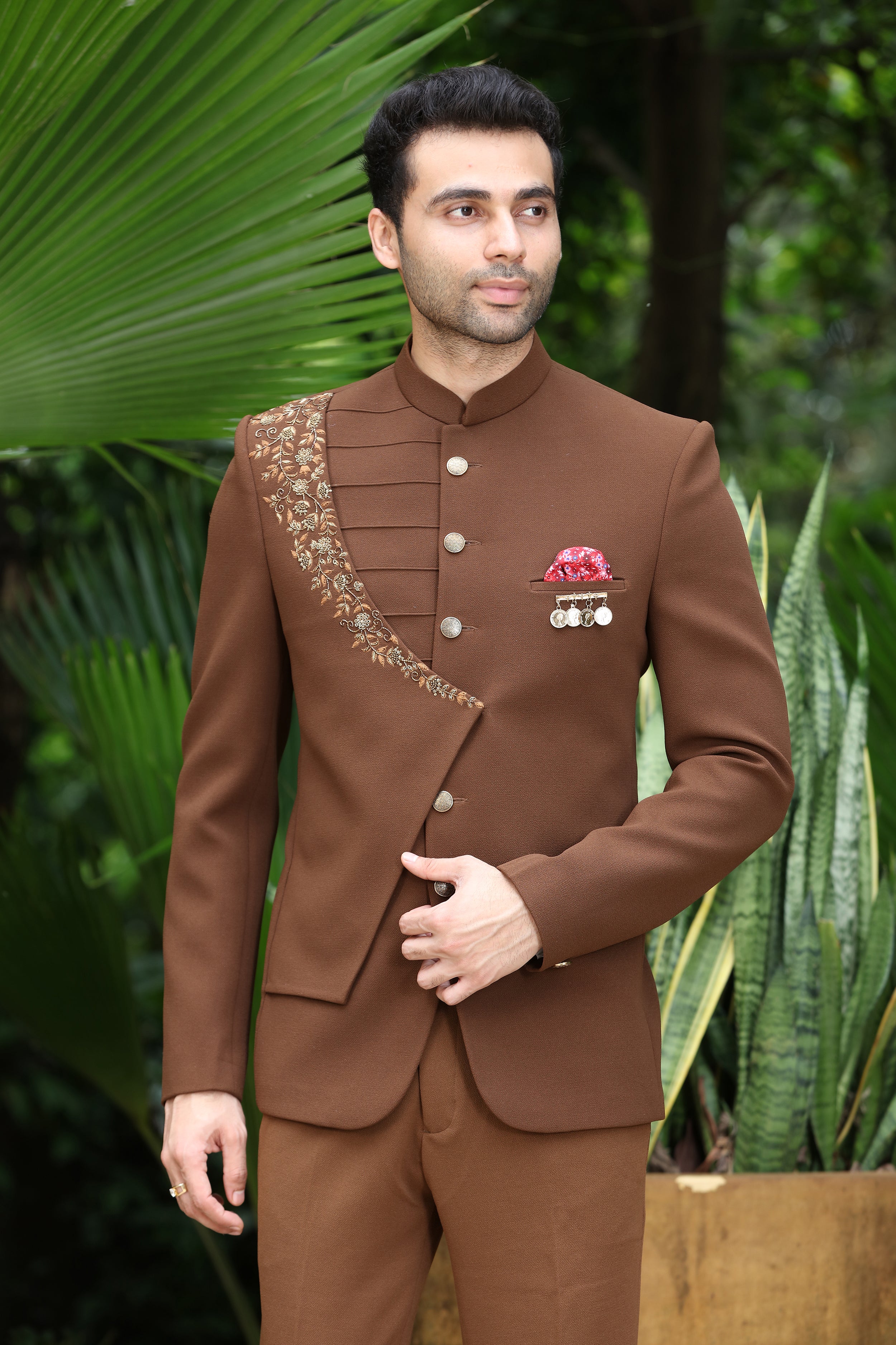 Reception Suit | Product categories | Traditional Designer